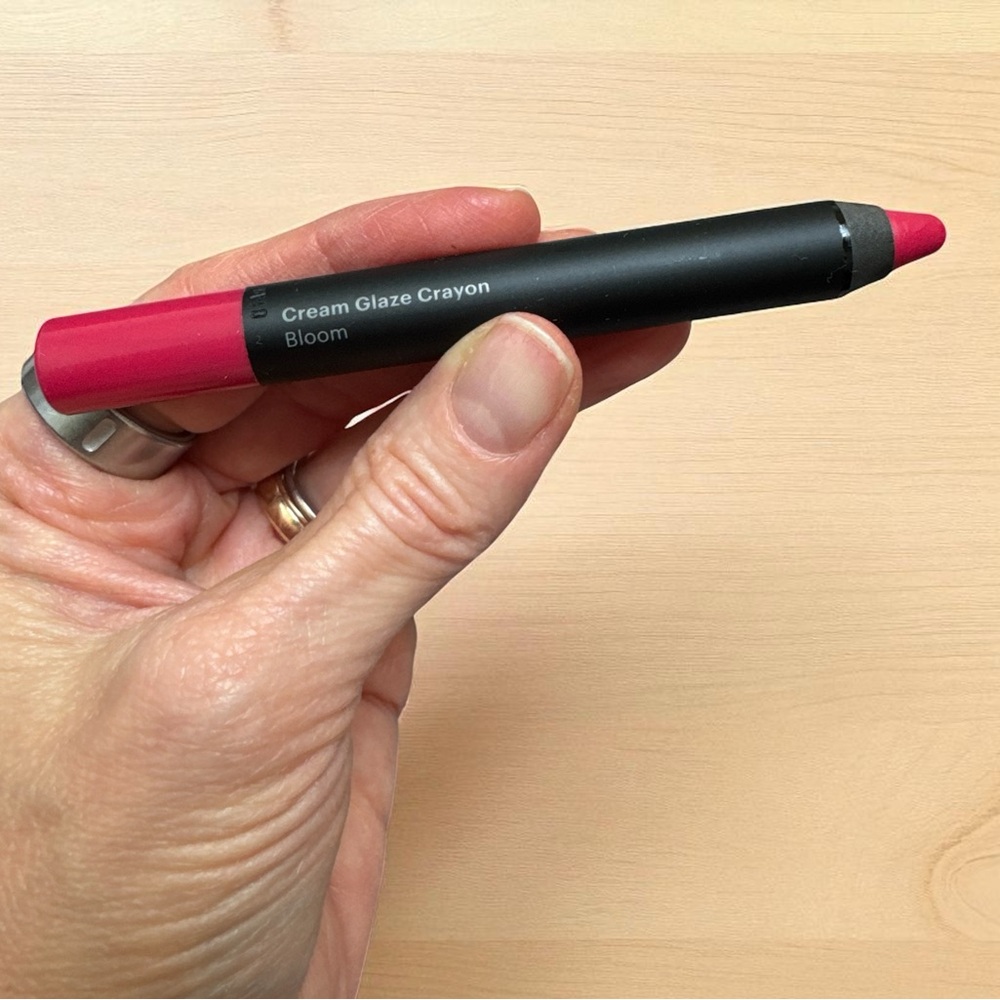 Lip Crayon Cream Glaze Shade Bloom Glo Skin Beauty NIB